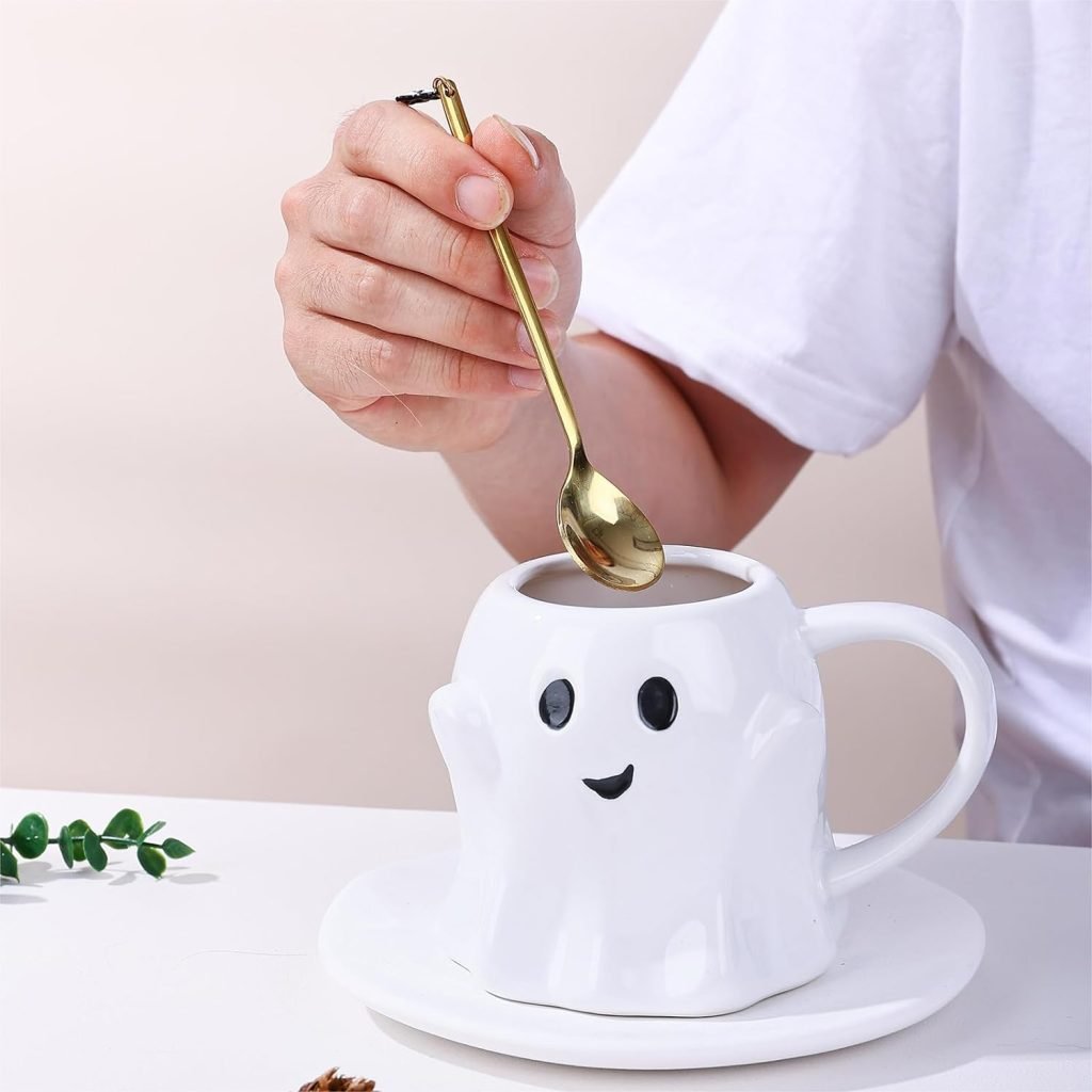 Custom Spooky Ghost Mug Novelty Ceramic Mug with Handle and Spoon White Ceramic Ghost Shaped 3D Coffee Cup 2